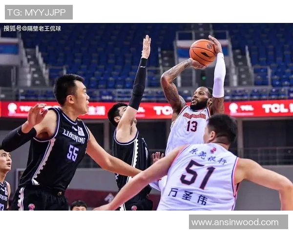 上海排球队的阵地战解析与战术探讨全面分析 上海排球队的阵地战解析与战术探讨全面分析