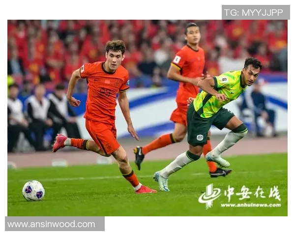 北京足球队在世界杯预选赛中以93分稳居积分榜首位展现强劲实力 北京足球队在世界杯预选赛中以93分稳居积分榜首位展现强劲实力