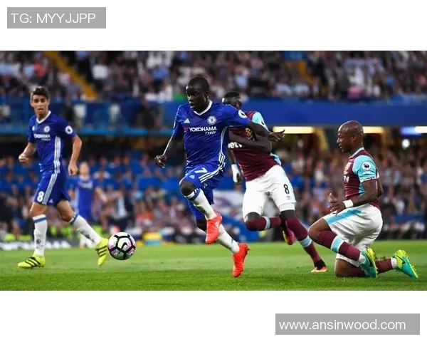 深圳足球队反击战术解析及其在联赛中的影响与前景展望