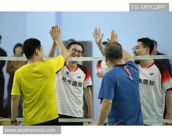 西安乒乓球队默契配合展现团队实力与竞技风采 西安乒乓球队默契配合展现团队实力与竞技风采